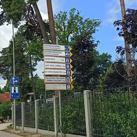 New Big Loft With Free Secured Parking Apartment Jurmala